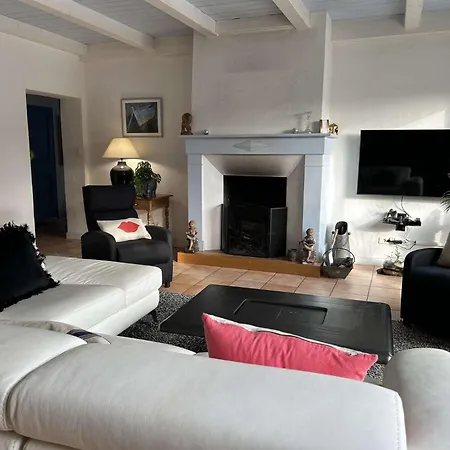 Gu000-07l - 4 Pieces - 6 Couchages