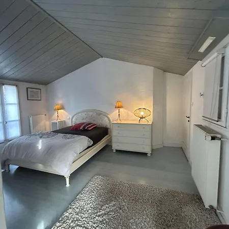 Villa Gu000-07l - 4 Pieces - 6 Couchages La Gueriniere